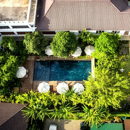 La Residence Blanc D' Angkor