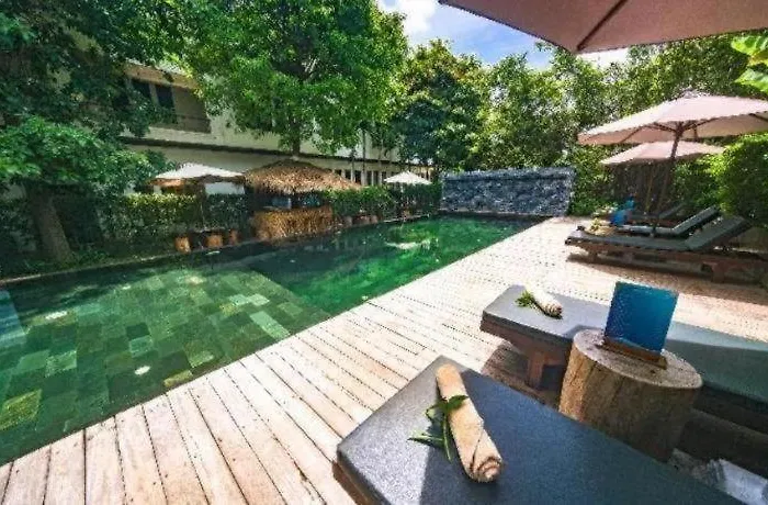 La Blanc D' Angkor 4*