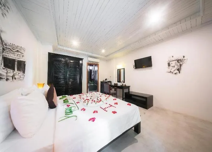 Hotel La Blanc D' Angkor 4*